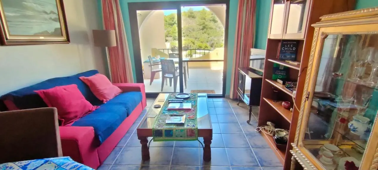 Centeanes Beach Apartment Carvoeiro