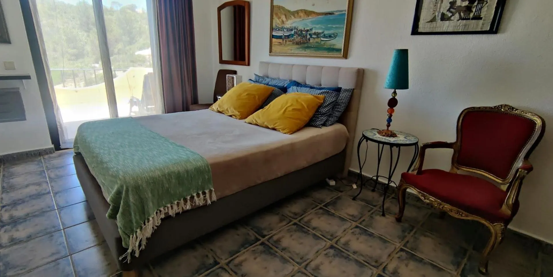 Centeanes Beach Apartment Carvoeiro