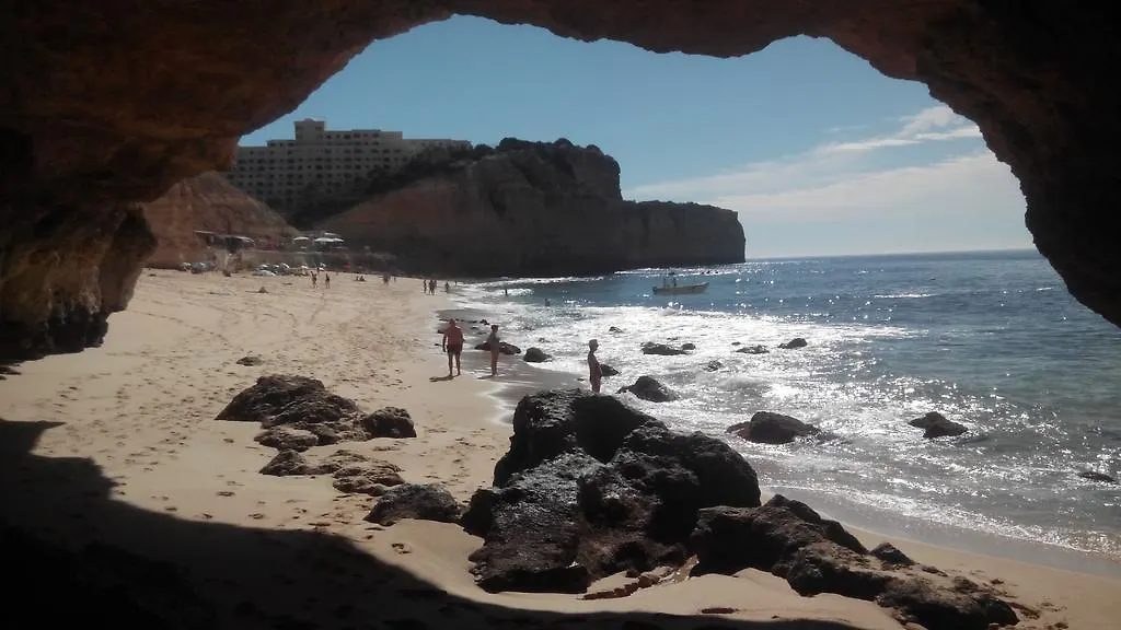 Centeanes Beach Apartment Carvoeiro
